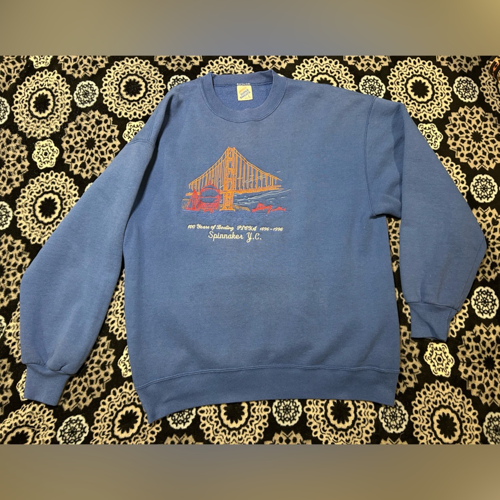 Vintage crewneck